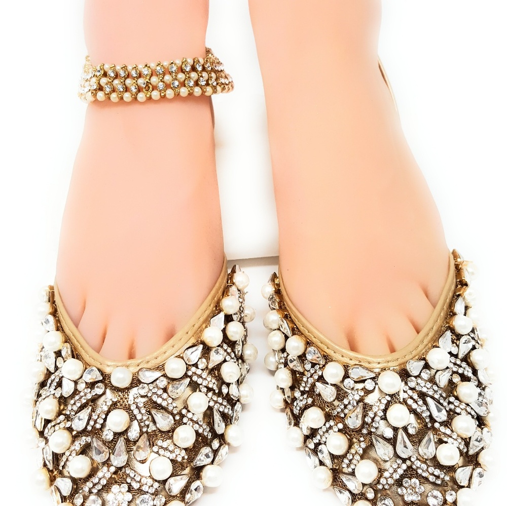 Beautiful handmade kussay